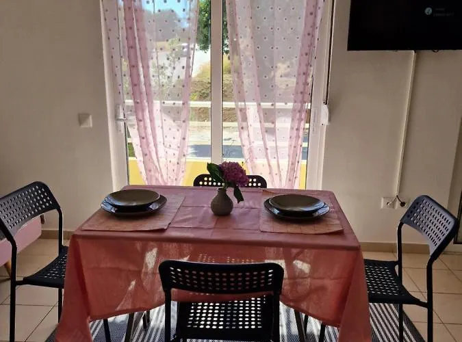 Cosy Little Studio For Family Vacations !